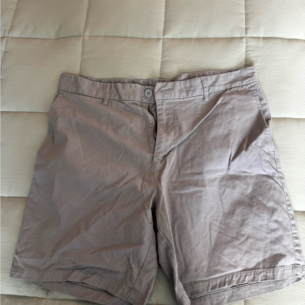 Old Navy Men's Tan Flat Front Shorts